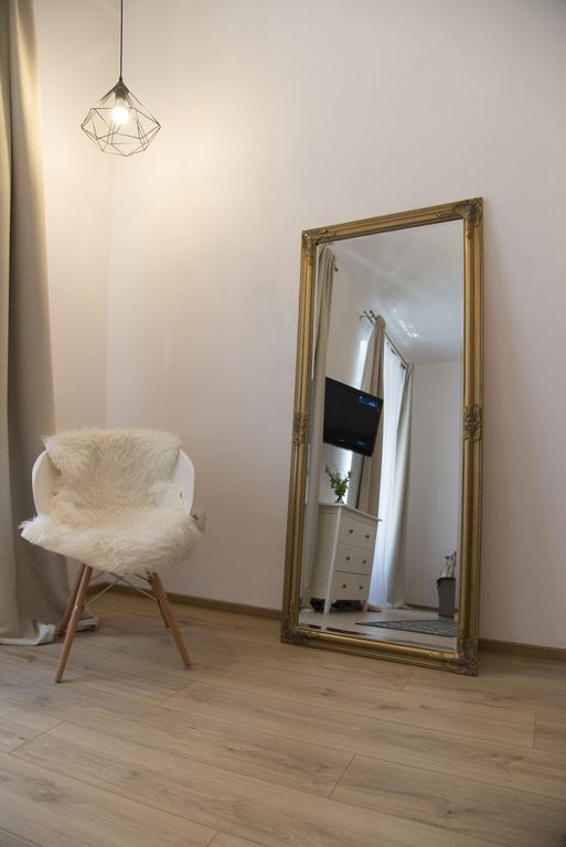 Downtown Apartment *